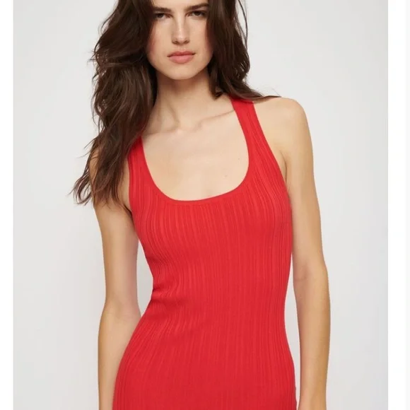 RED DRESS Dynamite - Picture 4 of 8